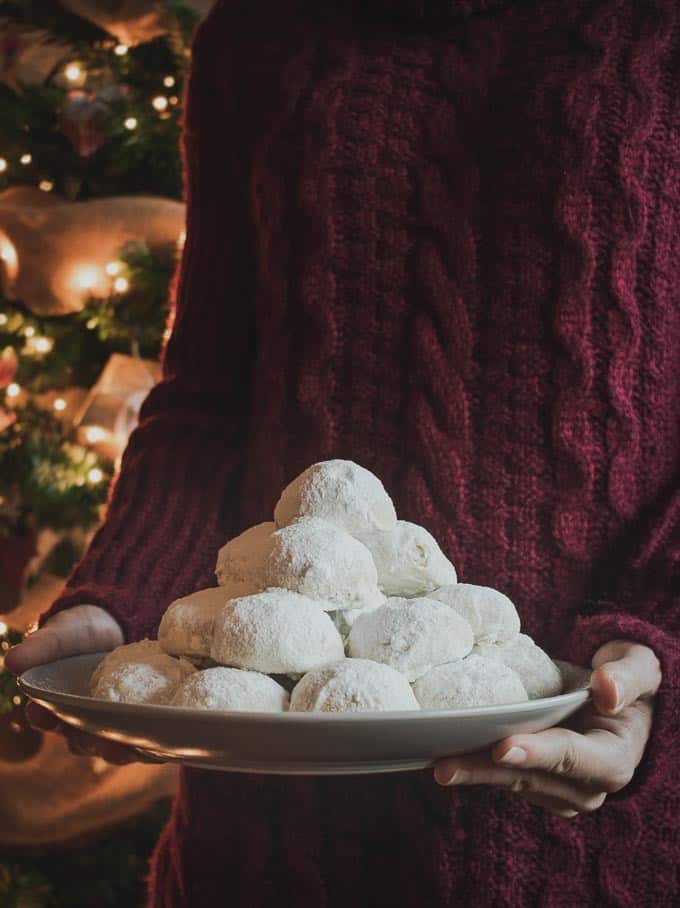 Greek Christmas Shortbread Cookies Recipe