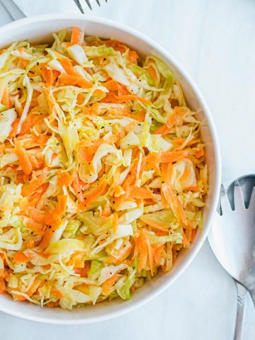 Marinated-Cabbage-And-Carrot-Salad-Recipe